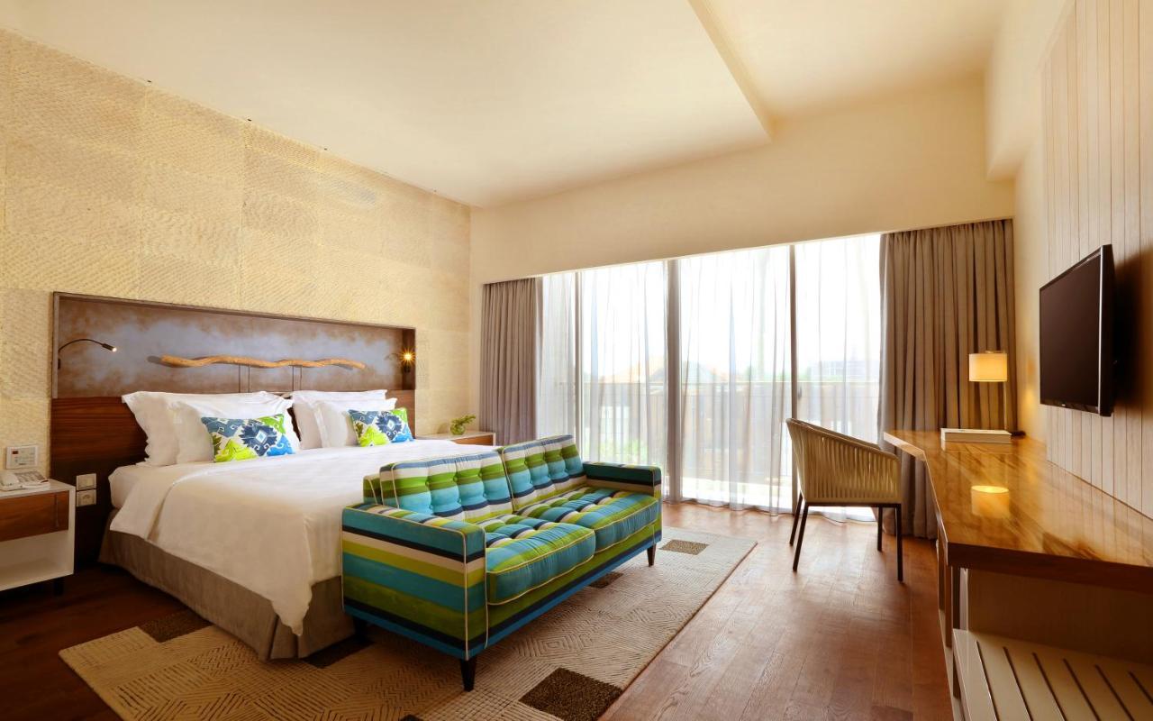 Ts Suites Seminyak Exterior foto Deluxe Room
